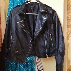 Cropped Faux Leather Jacket